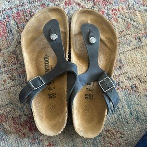Birkenstock women’s 39 Black